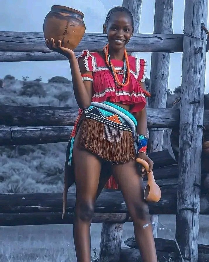 Herence117's tweet photo. #HeritageDay  BaPedi🔥❤ https://t.co/g6xCUOWKkg