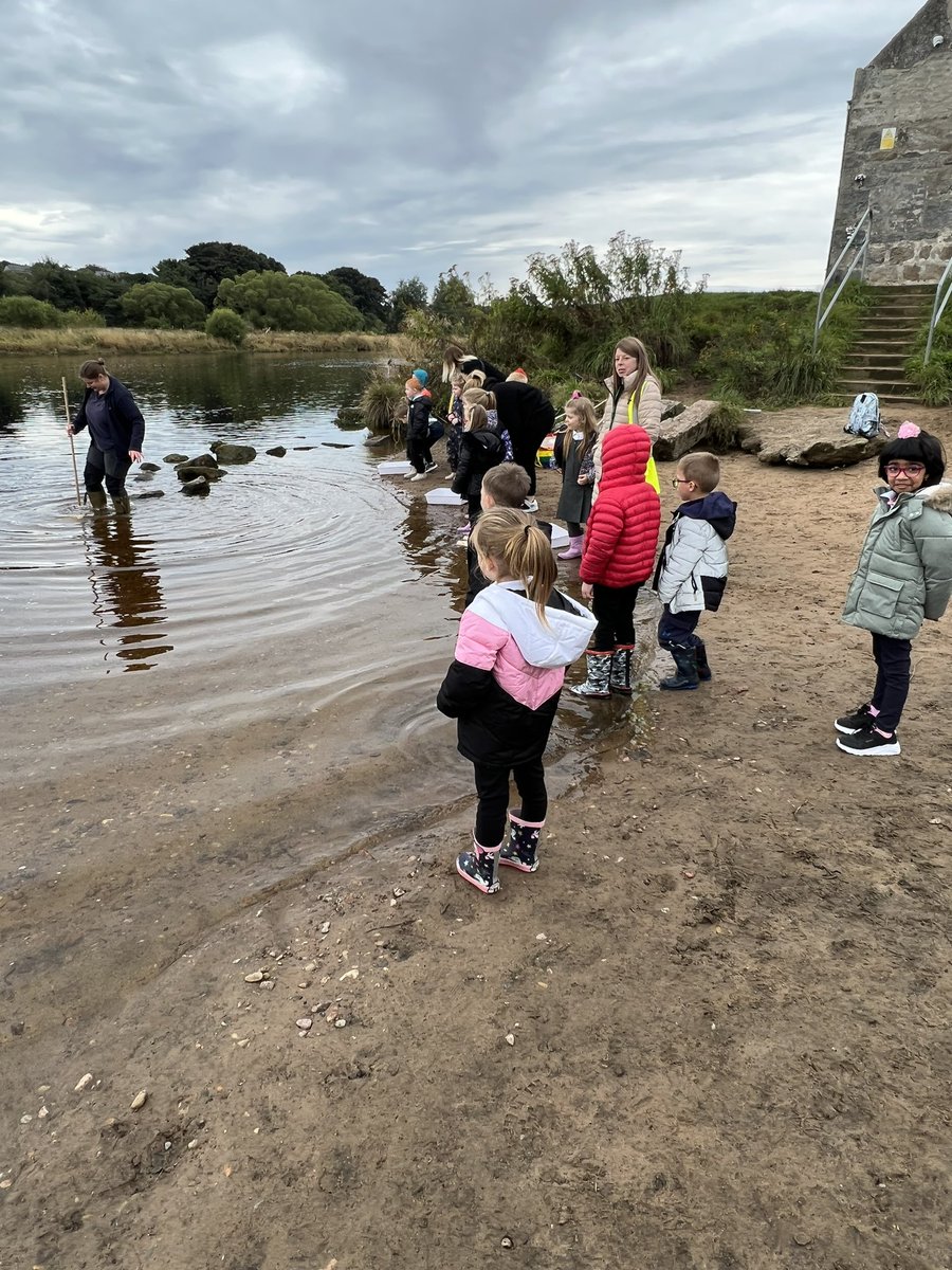 isla_iduncan45's tweet photo. Mrs Duncan and P1D Down by the Riverside
We were learning about life in The River Dee this week. We were observing the fish, ducks and learned about the life cycle of the salmon and how salmon move along the river.Lots of active learning. #buddingscientists @Kirkhill_School https://t.co/Ov0gO8gIzV