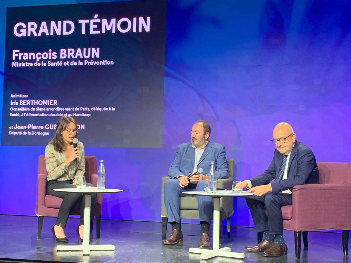DelphLingemann's tweet photo. Présente aux 2 tables rondes de l’#URMoD sur les enjeux de la santé avec @FrcsBraun Ministre de la santé et sur la souveraineté alimentaire face aux enjeux climatiques avec @MFesneau Ministre de l’agriculture. Des témoignages et échanges de grande qualité.
#Guidel2022 https://t.co/f4lDdEZuaA