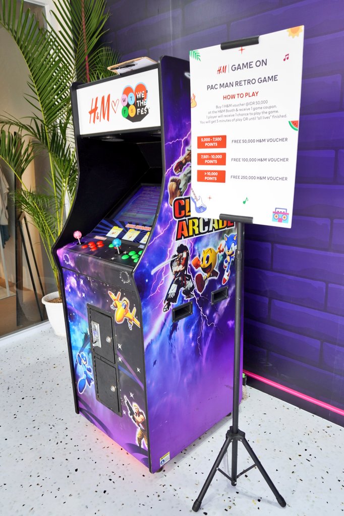 hmindonesia_'s tweet photo. Get FREE H&amp;M Vouchers up to 250.000 by playing our fun games only at #WETHEFESTxHM booth! It's EZ PZ lemon squeezy, right? 🕹 https://t.co/96o9MxJht5