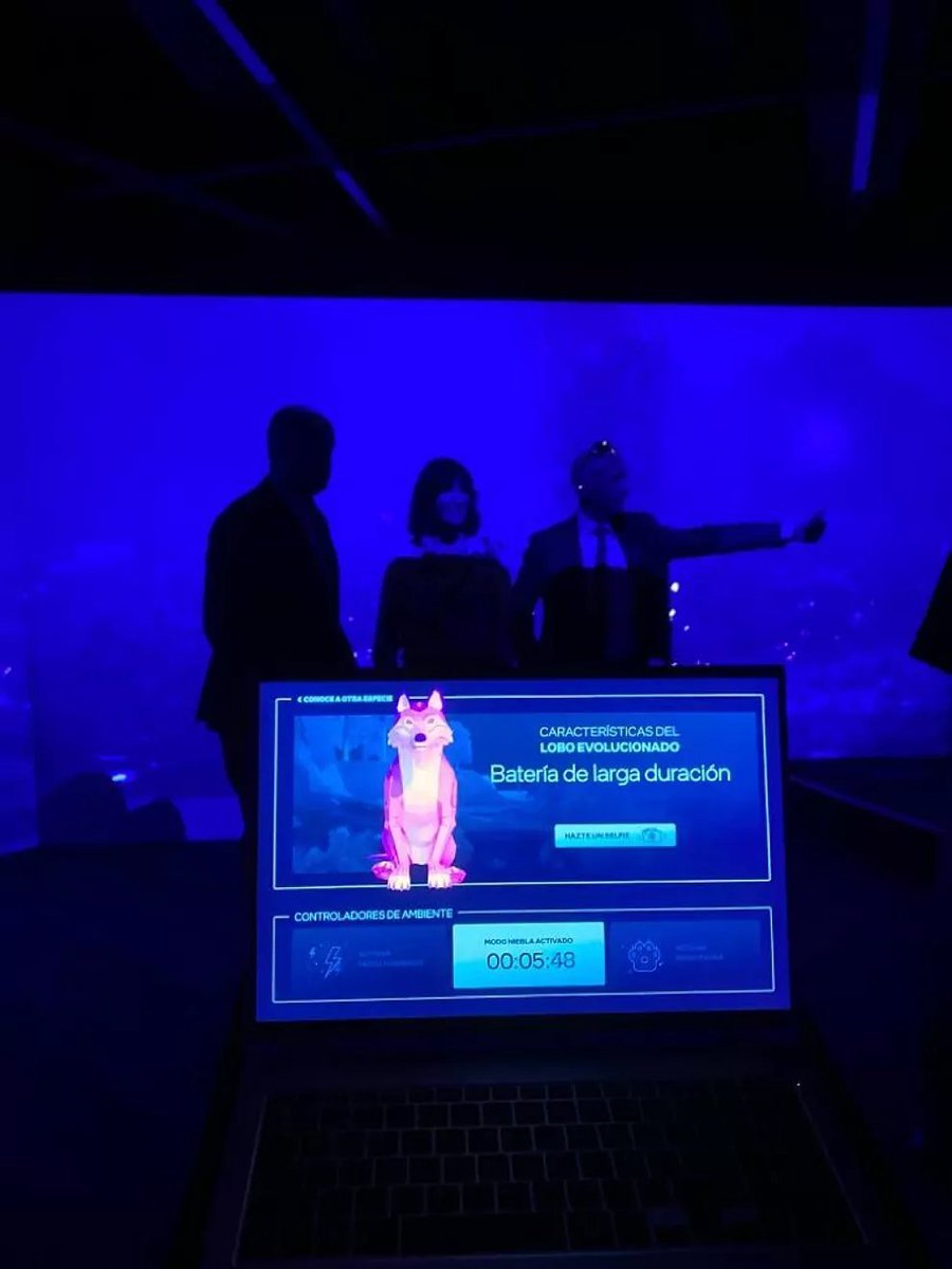 tincho_for_ever's tweet photo. Que lindo es hacer #falopita interactiva en @genoshans via @el_canonazo Saliendo ahora de Madrid, donde hicimos esta sala conectada con productos @intel #EVO.
#digital #inmersive #falopa #unreal #react #ndisplay https://t.co/tT3xxs9Lcv