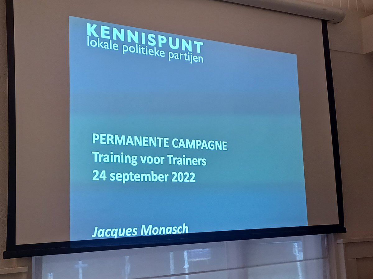 Aanwezig bij Train de trainer Permanente Campagne #kennispuntlikalepartijen <a href="/LokaalKies/">Kies Bewust Lokaal</a> <a href="/KennisPolitiek/">Kennispunt Lokale Politieke Partijen</a>