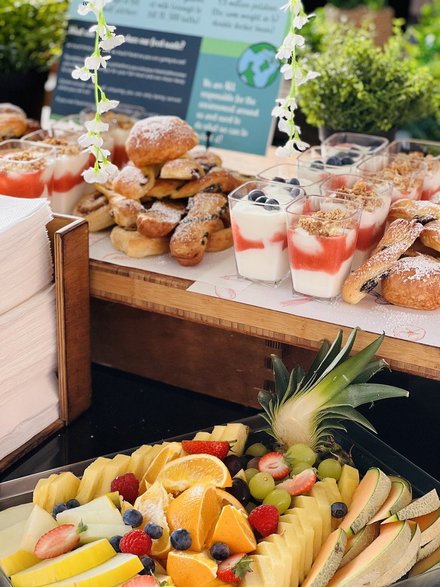 StDunstansColl's tweet photo. Delicious breakfast treats in the Refectory
#DiscoverStDunstans https://t.co/t5mNSLkgF9