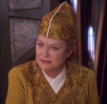 jafwords's tweet photo. I believe she was a character intended to only appear once. Yet, Louise Fletcher's portrayal of Kai Winn was so incredible they kept bringing her back. Another acting legend gone. She now has her place in the Celestial Temple. #RestInPeace #LouiseFletcher https://t.co/GlNuhSswng