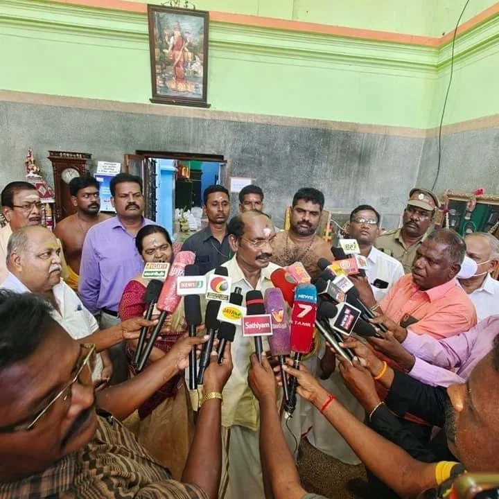 dharmapuram_a's tweet photo. #vendhartv #malaimurasu #jayatv https://t.co/73Je9RwFJe