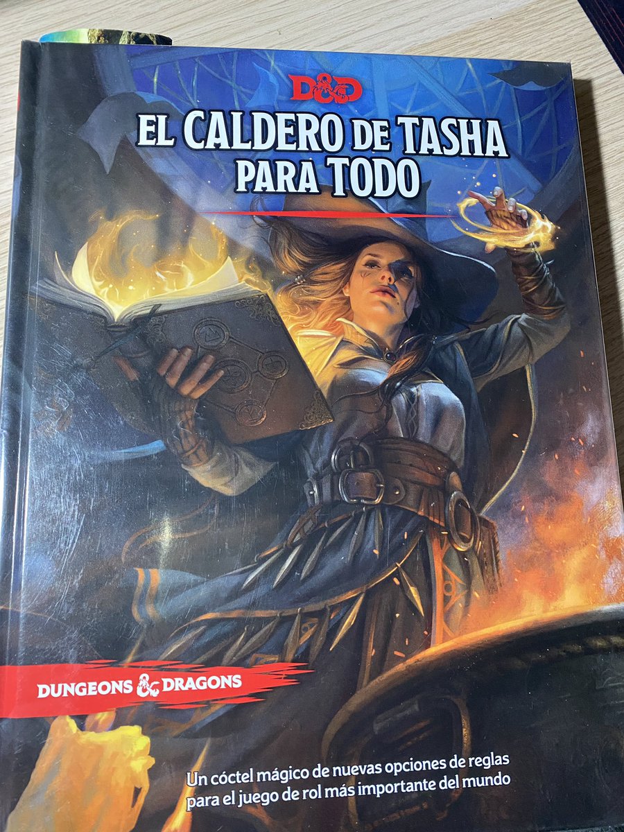 BenHanataba's tweet photo. A ver que puedo sacar de esta preciosidad de manual que me regaló @MrsHellBe para mi cumple. Al menos en casa tenemos magdalenas caseras por si abrimos un portal y viene Baba Yaga 😊
@Wizards_DnD #dnd5e #Elloth #CrónicasdeElloth https://t.co/QjF623XnOB