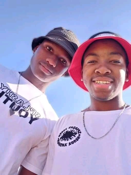 Thokozani_Zwan3's tweet photo. 'BEEN ABOUT IT AND IF THEY DOUBT IT,THEN THEY CAN FUCK OFF.'-FLVME #GermanderII season https://t.co/AlizAgn5jC