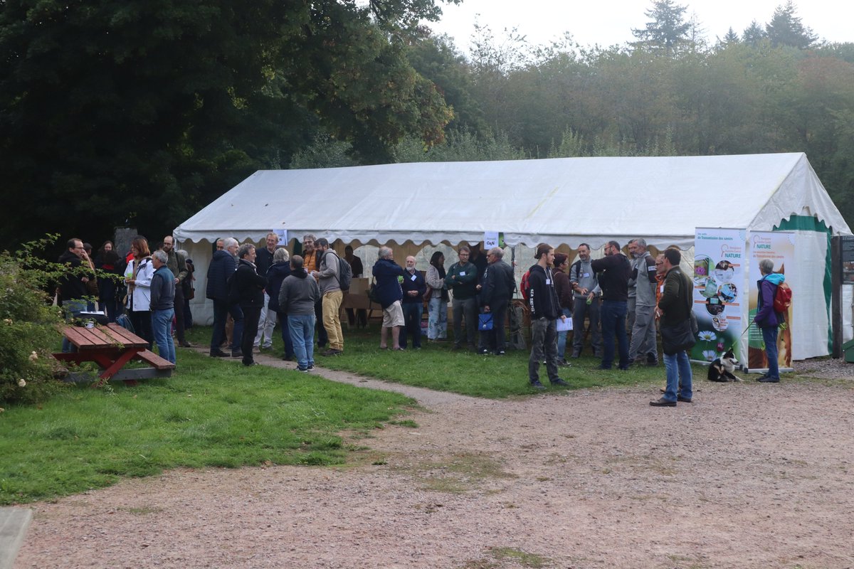 BFCNature's tweet photo. 💧Les 18e Rencontres BFC Nature se poursuivent ce Samedi ! ➡️Toutes les informations et le programme sur notre site : https://t.co/c9kXhgHTV9 #Rencontres #BFCNature #biodiversité #coursdeau #rivière #vivant https://t.co/Fp6wqESm0s