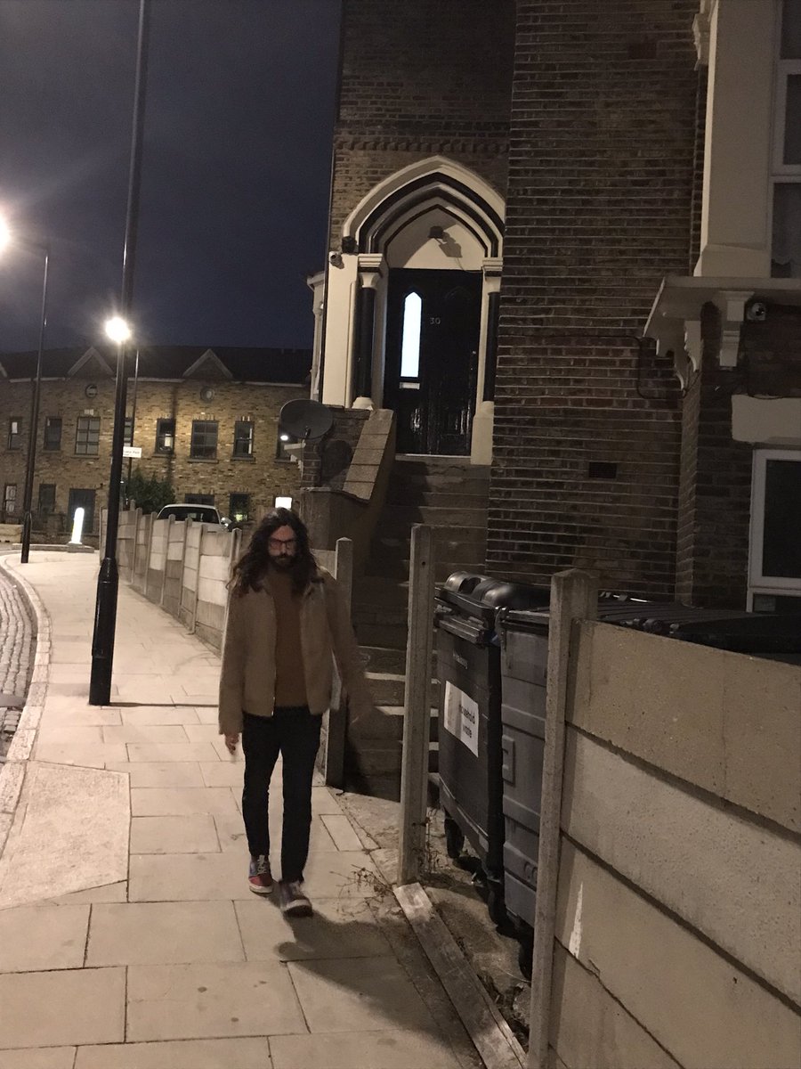 roof__access's tweet photo. live from the NAKED (1993) house https://t.co/mdJydksUDg