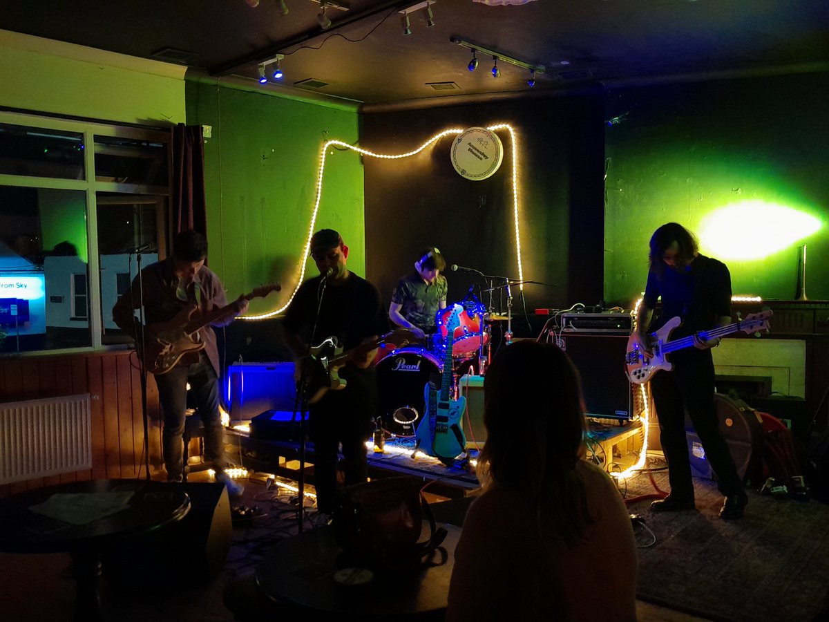 chunky66's tweet photo. Future West at #AnnesleyHouse
#FutureWest #CABL #Binmen #AnonRecords
@futurewest_ @CABL_THE_BAND
@theGOOdublin
#theGOO #Dublin #Music #LiveMusic #Gig #Gigs #thegoingoutoutguide #Music #MusicReview #GigGuide https://t.co/pnbkB1opT2