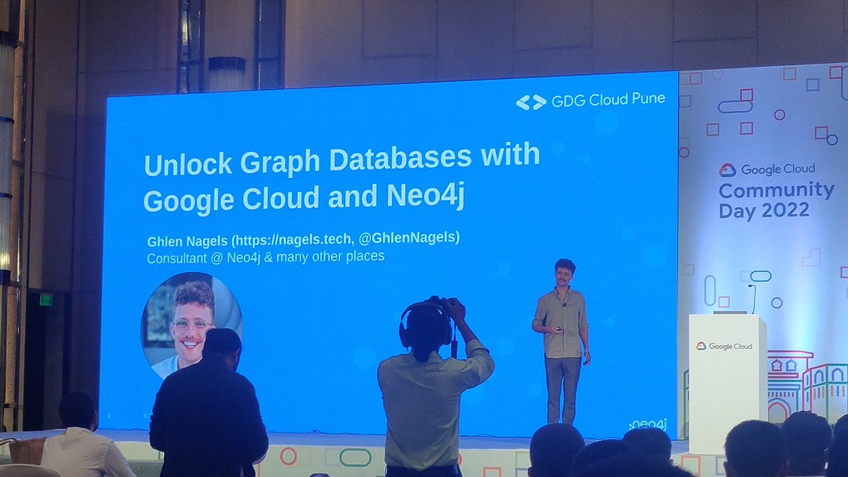 ManavUdaykumar's tweet photo. Unlock Graph Databases with GCloud and Neo4J with Ghlen Nagels

#CCDPune
#CCDPune2022
#gdgcloudpune
#googlecloud https://t.co/1hq4UxhqJv