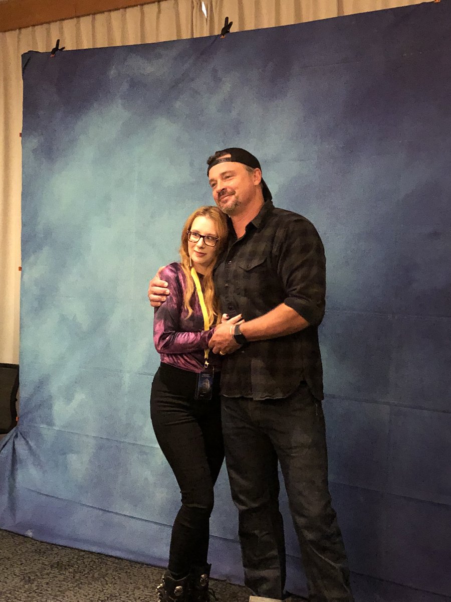SoundsOfSeries's tweet photo. Tom Welling is doing his photoshoots! #SOHC https://t.co/2x9hs4TW5N