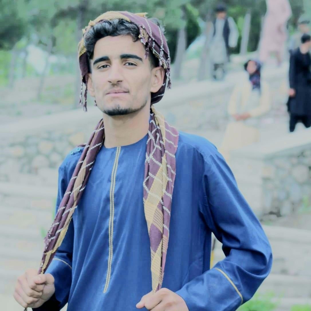JawedAf64298992's tweet photo. #تصویرنمایه‌جدید https://t.co/VK0ZxhNsMQ
