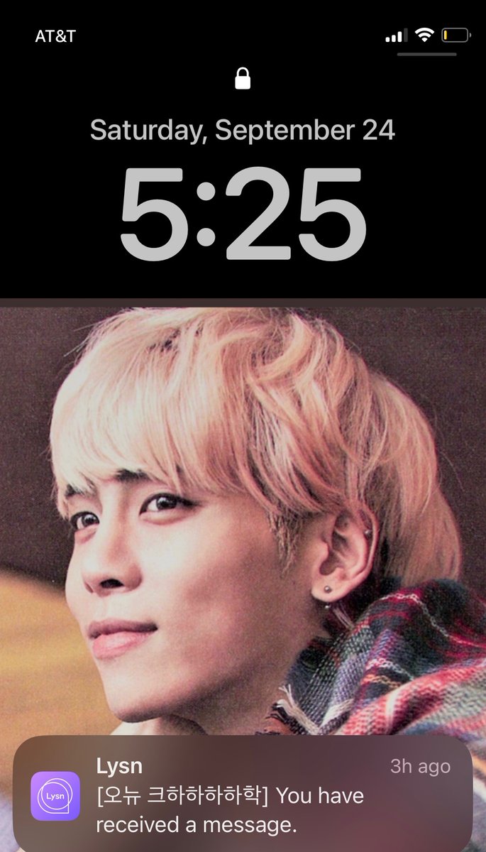 sanhayeop0525's tweet photo. Good morning to me ☺️ #MinhoTime #JonghyunSmile #OnewBubble #MINHO #JONGHYUN #ONEW #SHINee https://t.co/D2tE42w3Nz