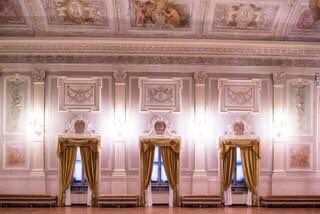 UniMC's tweet photo. #25settembre iniziano i💢CAMPIONATI ITALIANI SENIORES a MACERATA💢
Fra i promotori - con #FederScacchi @ComuneMacerata #MCS22 anche #unimc 
Ore 15, inaugurazione al Teatro della Filarmonica di Macerata. 
FederScacchi annuncia giocatori molto conosciuti. In bocca al lupo a tutti‼️ https://t.co/mqdjnuRdXP