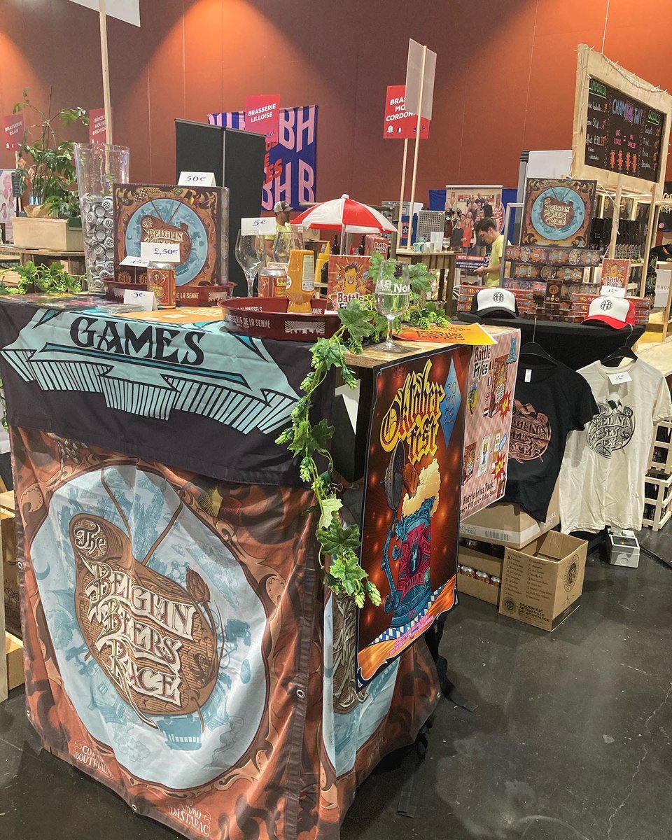 BYRgamesBE's tweet photo. @BiereALille - on est dans la place!!!
On a hâte de vous faire jouer.
Et en exclusivité, les 50 premières boites de Battle Fries sont en ventes. Également en pack avec la sauce Dallas de @BrusselsKetjep et la carte goodies dessinée par Ammo !!!
#battlefries #byrgames #bal22 https://t.co/PkxYC7rSBn