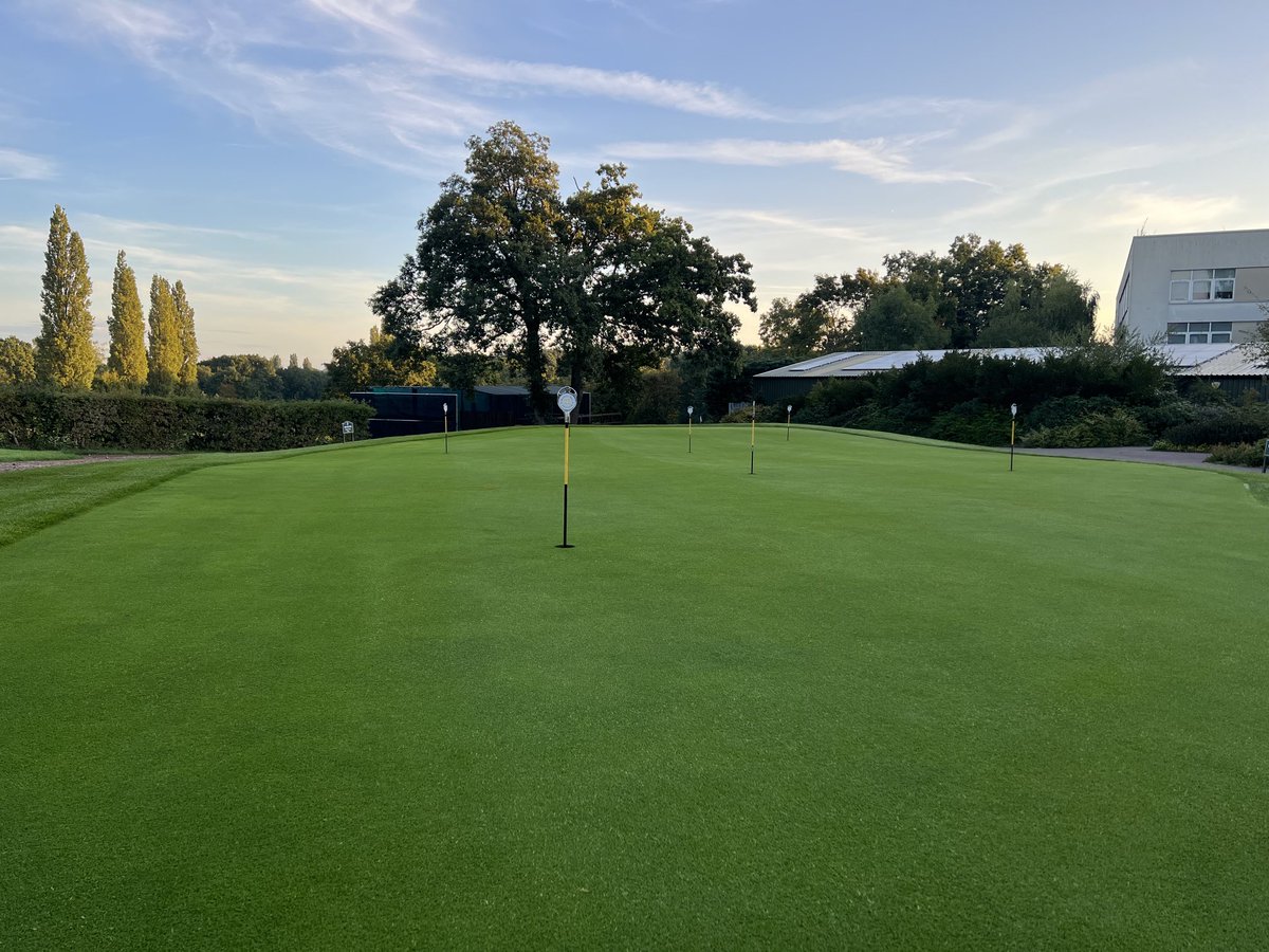 muswellhillgk's tweet photo. Course setup for finals day. Looks to be a great day for it⦠good luck to everyone playing! #golf #greenkeeping #autumn #coursesetup https://t.co/SAuw5hvUeU