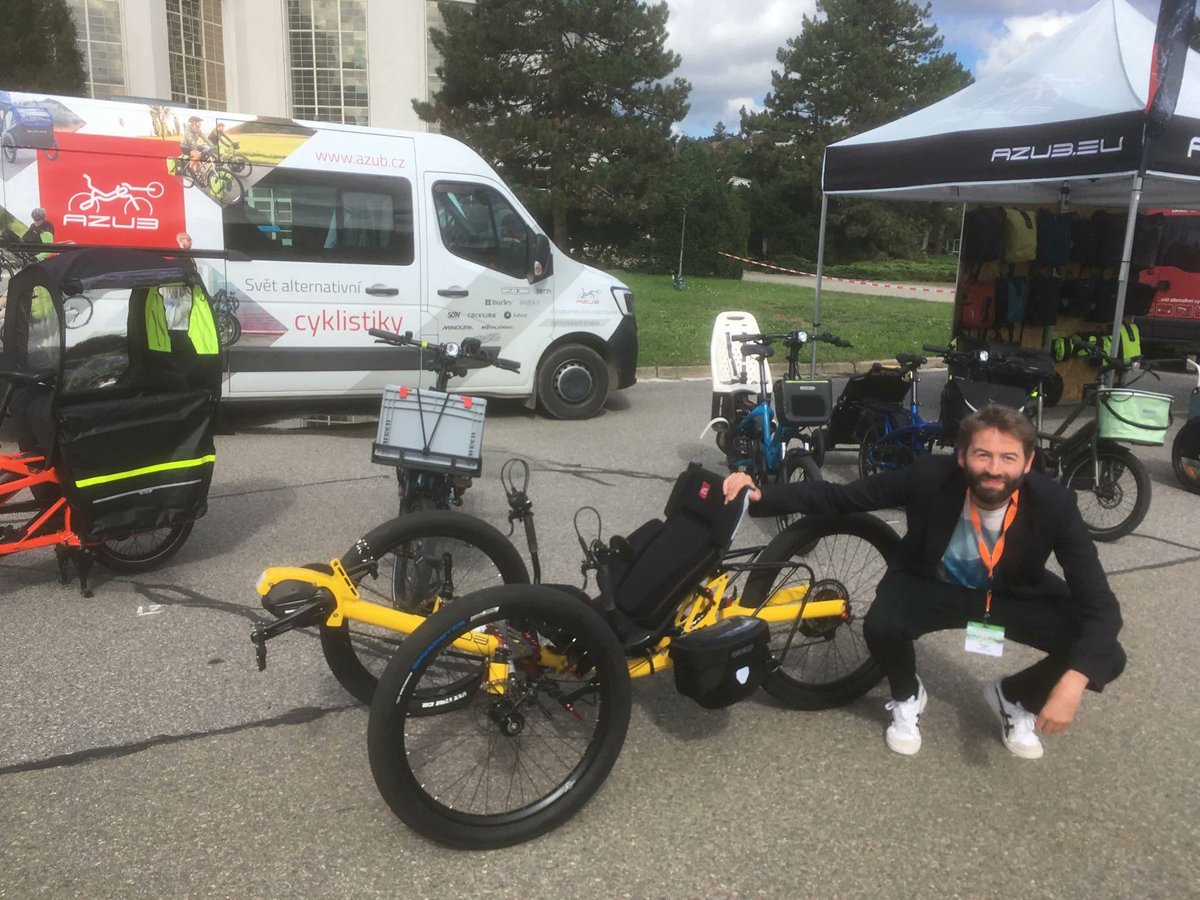 einsteigenjetzt's tweet image. #EinfachEinsteigen war bei den #UrbanMobility Days in Brno, Tschechien. Die #UMD2022 standen unter dem Motto "Moving People and Goods More Sustainably". Es gab spannenden Vorträge, Liegetrikes zum Austesten sowie eine Führung durch das Mobility Controll Center. #Verkehrswende
