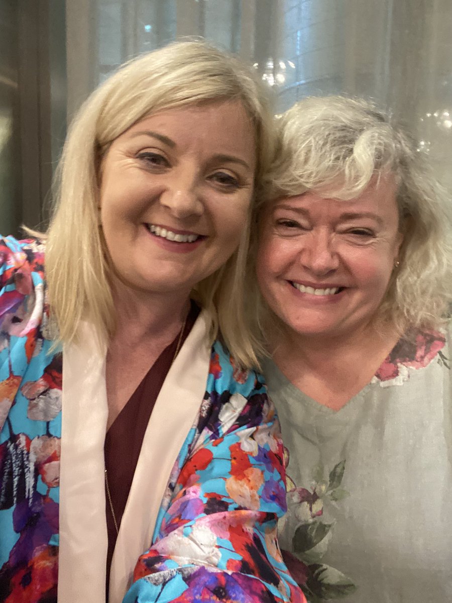 hannahdahlen's tweet photo. Finally met the @thelovelymaeve in person. We have even published together but never met. Enjoying the hospitality in Dubai and meeting some amazing midwives 💗💗💗 @sheena_byrom https://t.co/RkqMBLJ9UF