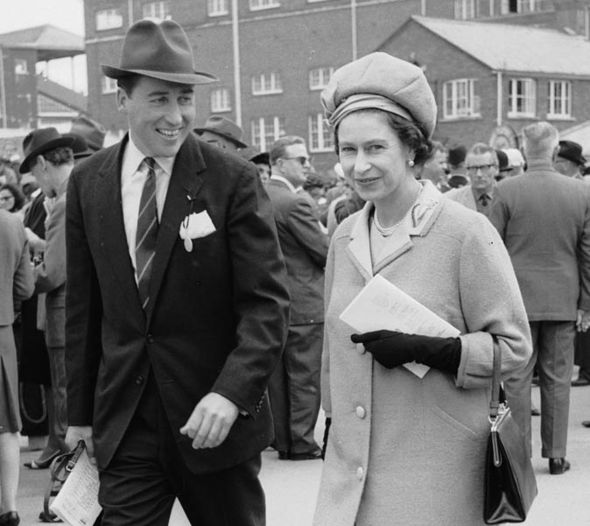 wezlangdon's tweet photo. @LeoFromPendle Maybe with #Porchie by her side? [The man who sired her favourite son] https://t.co/EjvvhWWG74