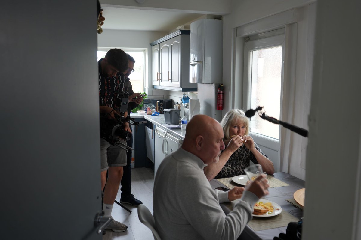 Made by Mortals (@madebymortals) on Twitter photo A look behind the camera during shooting of our upcoming short film, Eggshells, which explores domestic abuse in older adults. Eggshells is being created with the support of Oldham Safeguarding Adults Board, <a href="/SaqbaBatool/">Dr. Saqba Batool</a> & <a href="/TheIdeasFund/">TheIdeasFund</a>.
📷: Daniel Browne
#behindthescenes A look behind the camera during shooting of our upcoming short film, Eggshells, which explores domestic abuse in older adults. Eggshells is being created with the support of Oldham Safeguarding Adults Board, <a href="/SaqbaBatool/">Dr. Saqba Batool</a> & <a href="/TheIdeasFund/">TheIdeasFund</a>.
📷: Daniel Browne
#behindthescenes