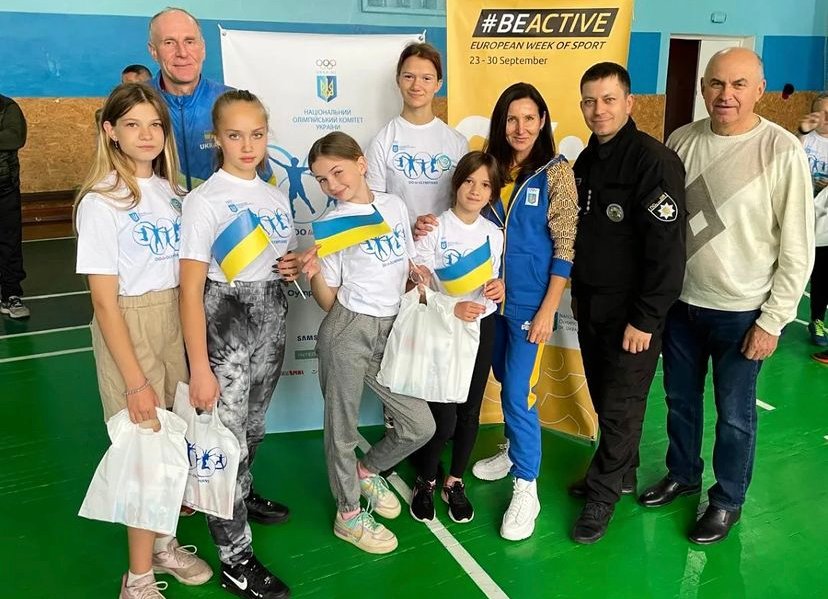 OlympicUA's tweet photo. 🇺🇦💪😎 Україна активно розпочала Європейський тиждень спорту!
В багатьох містах країни 💛💙 під патронатом НОК України пройшли активності 🏋️ під спільним гаслом #BeActive.
📸 Соцмережі
#НОК #BeActiveUA @EOCEUOffice
@EuSport https://t.co/P2Ed7WlWyO
