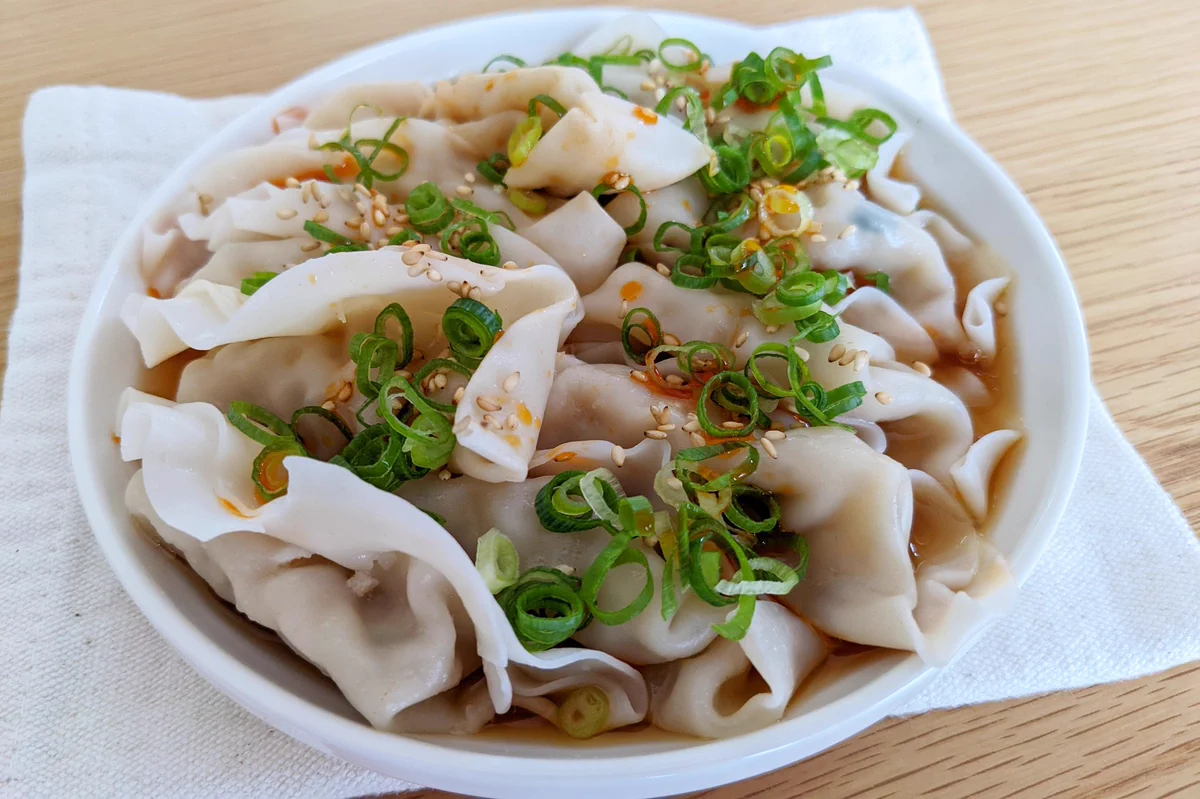 お家で居酒屋気分！旨辛で箸が止まらない「よだれ餃子」。