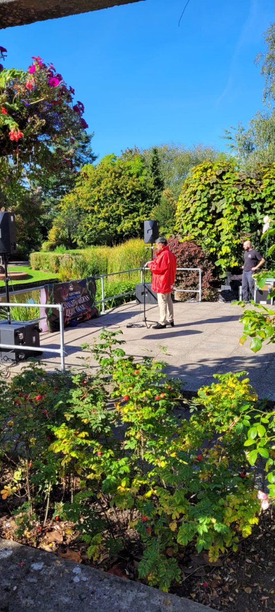 impact_swindon's tweet photo. The Recovery walk and Recovery afternoon at Queens Park....let's talk recovery.... #RecoveryMonth #recoveryispossible #recoveryjourney #orangebackpack #swindon @SwindonCouncil https://t.co/c0FFCMFrJE