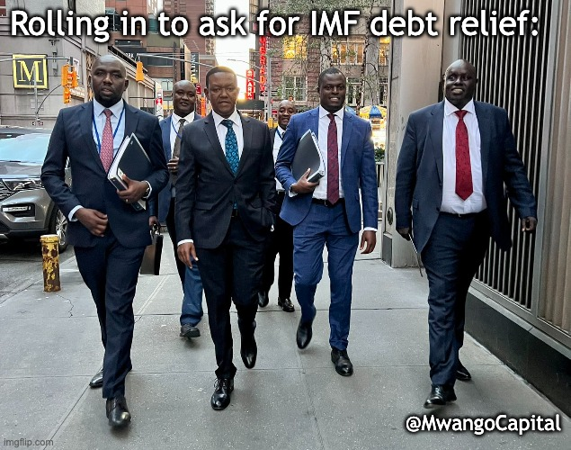 MwangoCapital's tweet photo. 𝐄𝐧𝐣𝐨𝐲 𝐭𝐡𝐢𝐬 𝐰𝐞𝐞𝐤'𝐬 𝐭𝐨𝐩 𝐛𝐮𝐬𝐢𝐧𝐞𝐬𝐬 𝐧𝐞𝐰𝐬 𝐢𝐧 𝐦𝐞𝐦𝐞𝐬 𝐚𝐬 𝐩𝐨𝐰𝐞𝐫𝐞𝐝 𝐛𝐲 @MwangoCapital:

1. President Ruto &amp; his team were in the US for the United Nations General Assembly where he asked for debt relief &amp; repayment rescheduling.

#MwangoMemes https://t.co/jjJc2CaOXz