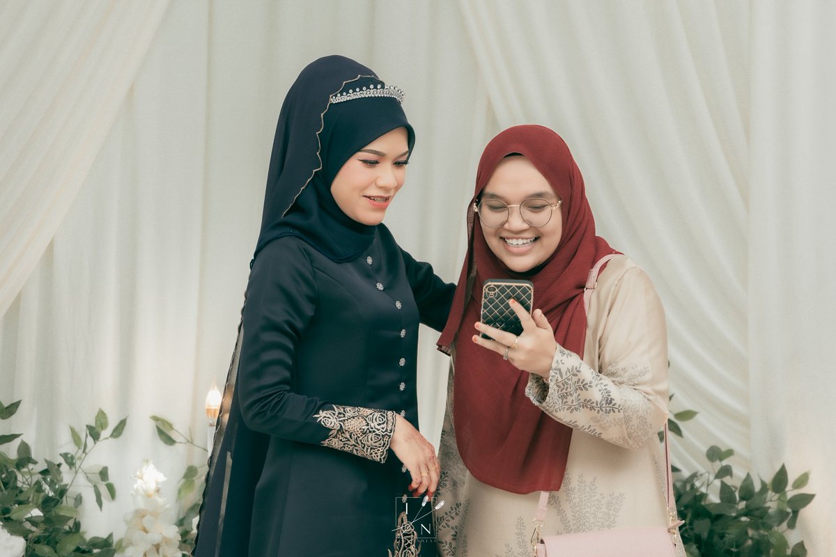 ilusinafas's tweet photo. Family moment ( أنيس X فائدهي) | ١٤ جولاي ٢٠٢٢
•
•
Photo by : @ilusinafas
•
#classicwedding #weddingclassic #photographer #photographykelantan #photographerkl #putrajayamalaysia #bridestory #bridemalaysia #nikahkawin #jomkawin #brideandgroommalaysia #jurufoto https://t.co/QBuRdNXDs2
