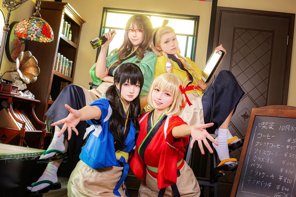 lam_luffy's tweet photo. 錦木千束 / @lam_luffy
井ノ上 たきな / @TakanashiHanari 
中原 ミズキ / @hisuicosplay 
クルミ / @toto0w0o

#リコリスリコイル
#リコリコ
#LycorisRecoil https://t.co/bWjaWqKMvM