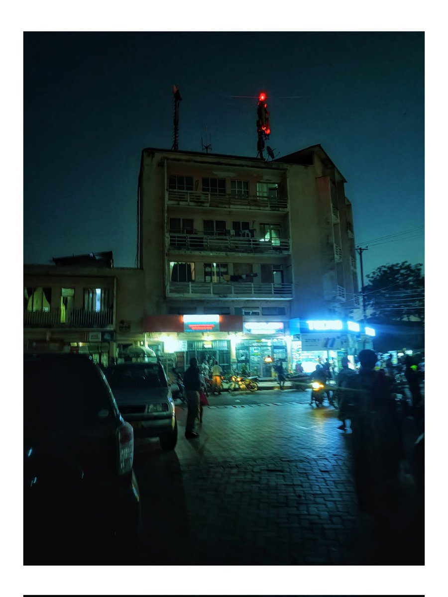 OJMwandemele's tweet photo. Jioni Jioni 

#beforedark #photooftheday #photo  #photo https://t.co/cbvvHawxeI