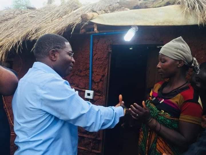 saitech_hack's tweet photo. Hakika ungefumbua jicho mara moja ungetamani uzikwe nje ya Ardhi ya jina Tanzania kwa hali ilivyo mbaya leo hii https://t.co/CJe0MJocPT
