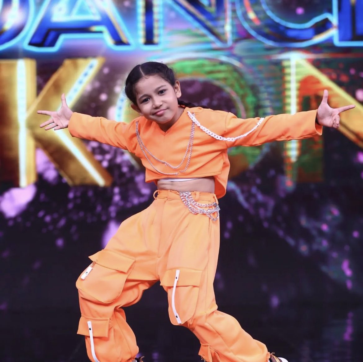 florina_gunjan_'s tweet photo. FLORINA GOGOI TURNS 8 https://t.co/eyqwplmD00