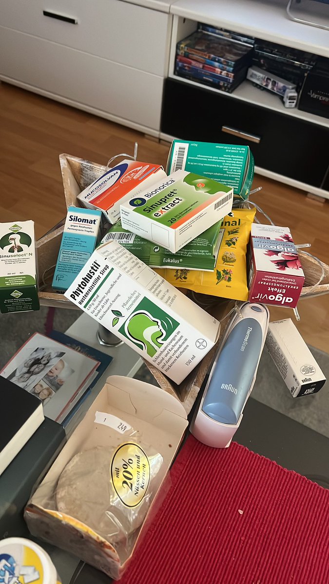 anni_xx3's tweet photo. Hallo Erkältung/Grippe 2022! 🤒🤧😩
#stillnegative https://t.co/WvGVG5bEed
