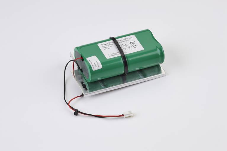 Replacement 4.8V battery for Sargent Stinger 300 and 310 Alarm systems. 
This is a 9Ah NiMH rechargeable battery.
Sargent recommend the replacement of this battery every 3 years.
With the colder months acomingNow is the time to check the condition of your battery.
£49.99 plus P&amp;P