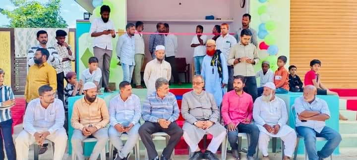AshfaqDarood's tweet photo. #LivePics From #Utkoor Mandal #narayanpet Dist 
On the Instructions of @aimim_national President Janab Barrister @asadowaisi Sb Inaugurated The Party Office In Utkoor Mandal Nrpt Dist.With Zakir Advocate Aimim Youth President Mbnr Dist.nd town President Party workers can be Seen https://t.co/vG8SPlhn0v