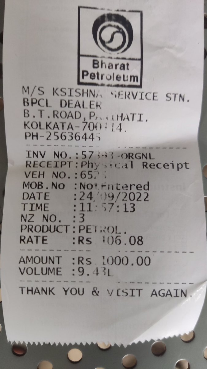 debmatra's tweet photo. Petrol filled instead of Diesel even after mentioning twice that diesel needs to be refilled. What kind of customer service is this? #needStrongAction @HardeepSPuri @BPCLimited @PMOIndia @PetroleumMin https://t.co/9nkYv2JyGp