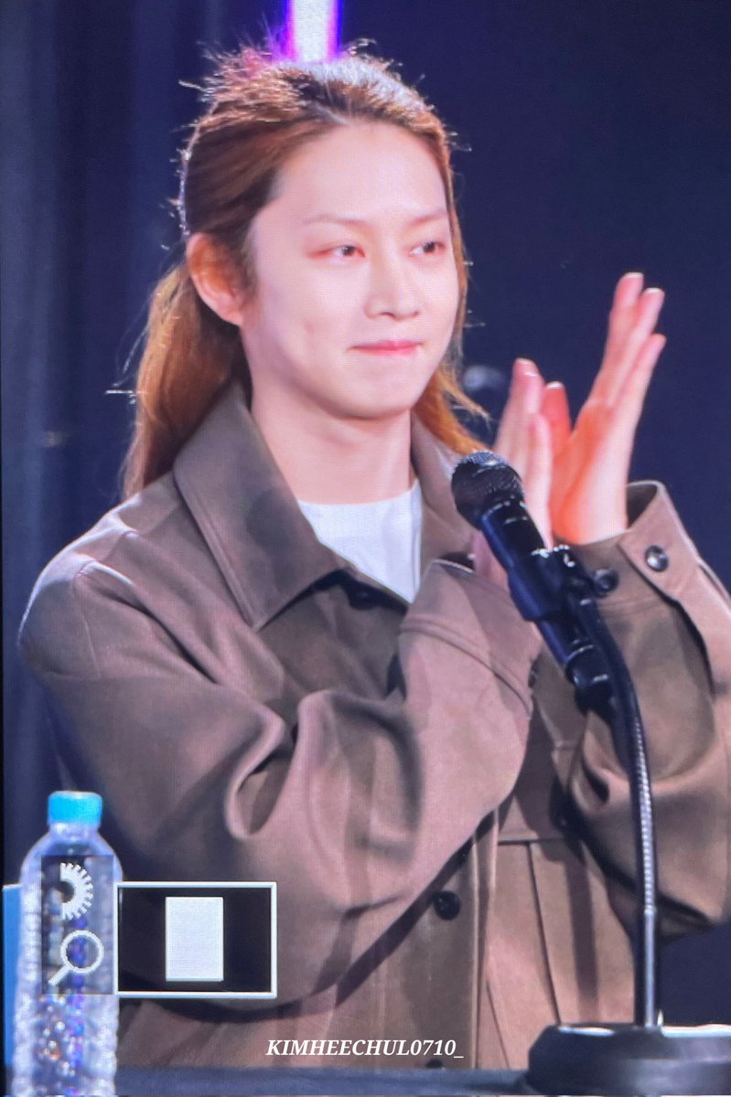 KIMHEECHUL0710_'s tweet photo. 220924

💬

#김희철 #희철 #희님 #KIMHEECHUL #HEECHUL #金希澈 #슈퍼주니어 #SJ https://t.co/L2PBU63bUE