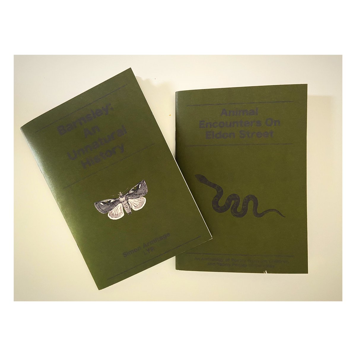 wild_west_press's tweet photo. We were honoured to be asked to create these limited edition booklets of poetry &amp; lyrics for @LYRband Simon Armitage event last night at @ParkwayBarnsley with @EldonHaz &amp; @BarnsleyMuseums 

Made in South Yorkshire. https://t.co/j2IDG1SZyb