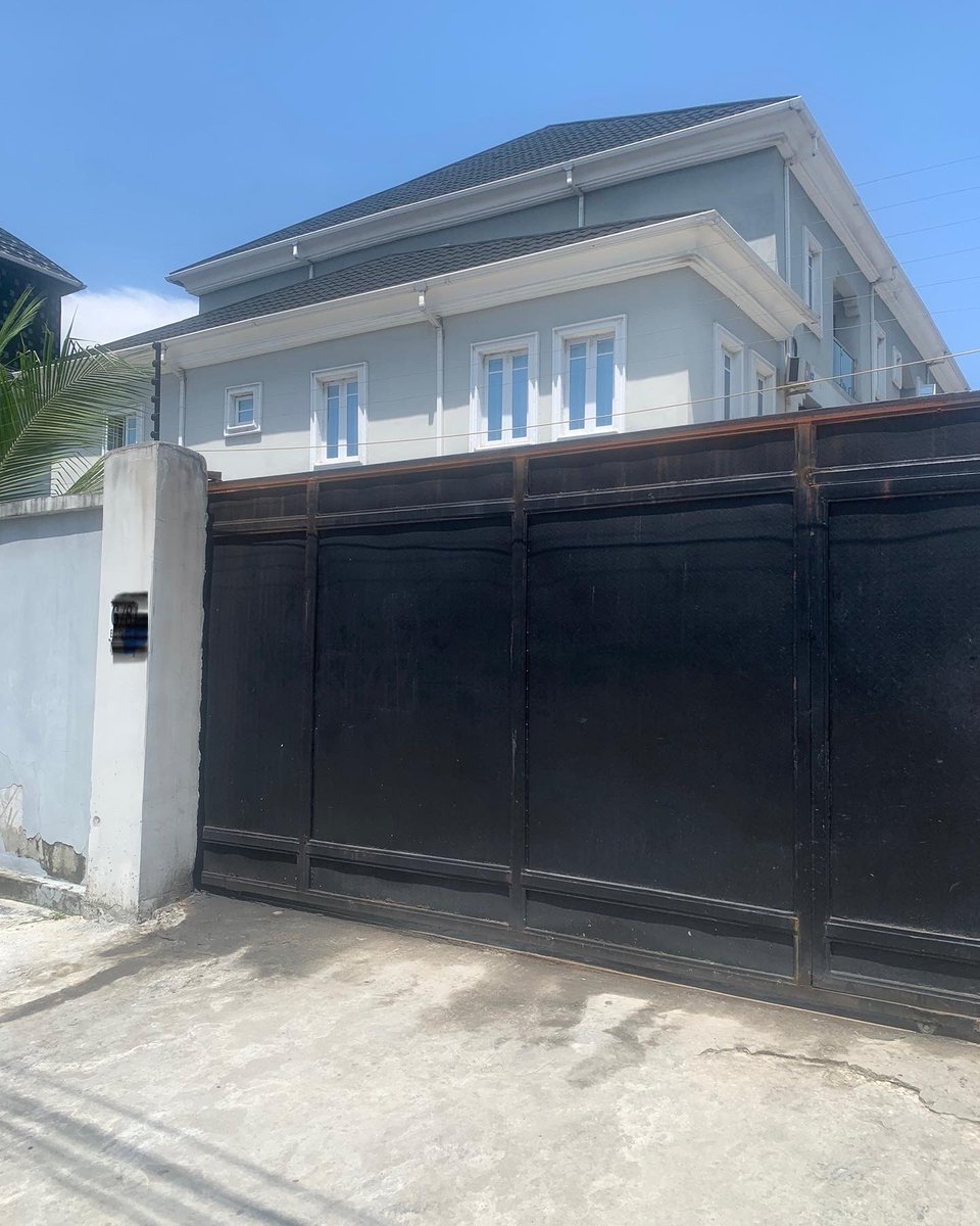 housing_lagos's tweet photo. FOR RENT!!!
*2 bedroom flat with AC*

Rent -3 M

Service charge 600k

Location-Ikate,Lekki

Agency-10%

Legal -10%

Caution fee-150k
#agent #realestateagent #lekki https://t.co/0wiLT4MDNr