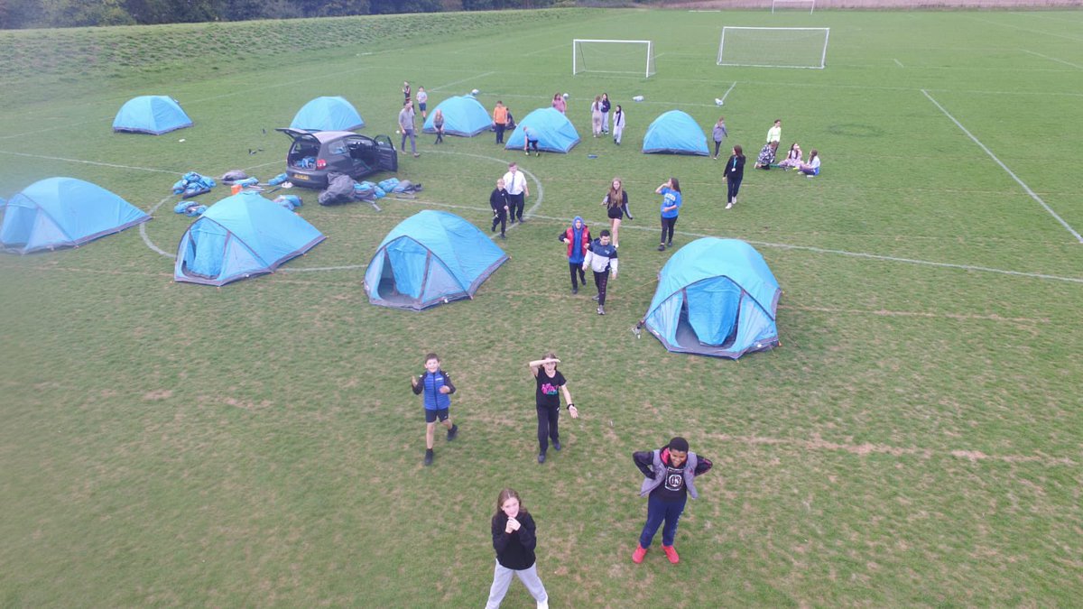 reachfreeschool's tweet photo. Lots of fun last night at the Year 7 Big Camp Out! Tent pitching, orienteering, House games, cooking, football on the big screen and fun camping times! We’re sure there will be some sleepy heads today, and some happy memories made! #community #enjoyment https://t.co/XOZFZb0uUB