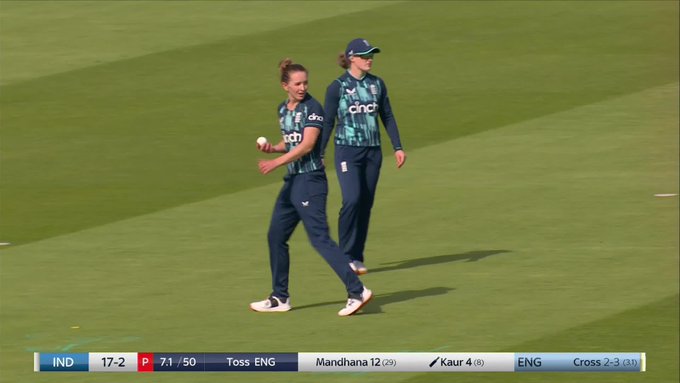 When Crossy got the better of captain Kaur 📹 Credits: Twitter/englandcricket