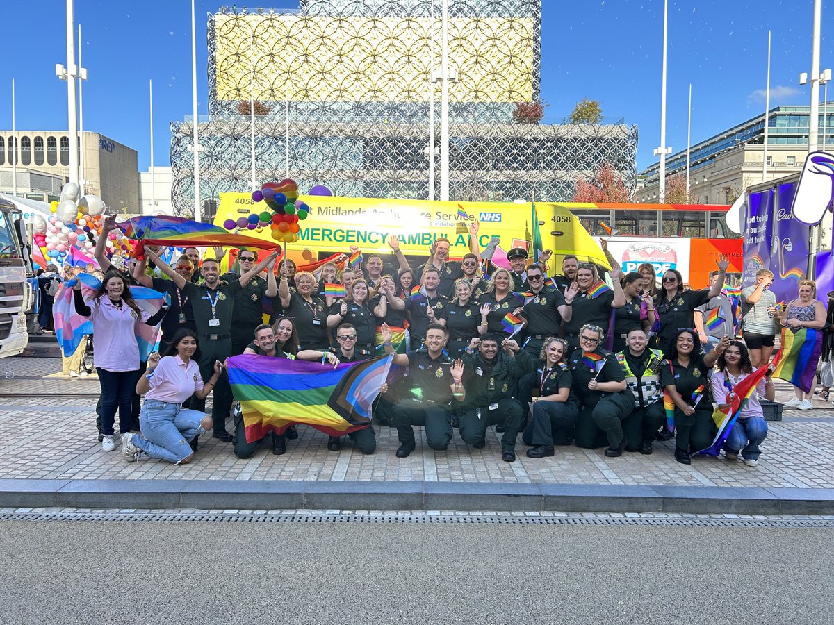 wmasLGBT's tweet photo. Our wonderful staff, students and volunteers gathering in sunny Birmingham ready for the parade to start #pride #birminghampride #proud #LGBT+ https://t.co/aNamxGcAgE