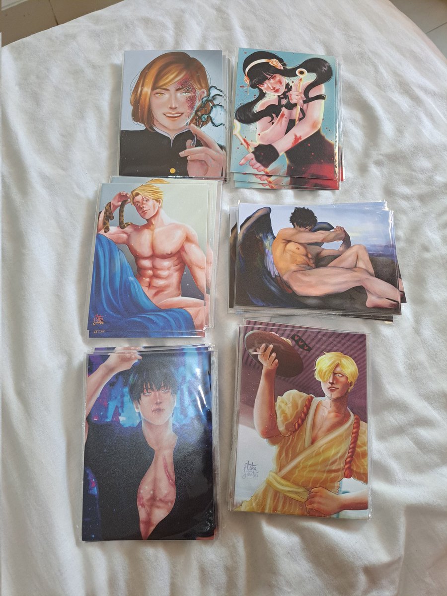 Secretiveobs's tweet photo. Ok..these are some of my stuffs that you can buy in my booth ( #comifuro15 day 2, D 48b) .
Or just come and say Hi to us 😆 I have freebies too.
#onepiece #JujutsuKaisen #spyxfamilly #Genshinlmpact #haikyuu https://t.co/dEBlEex42U