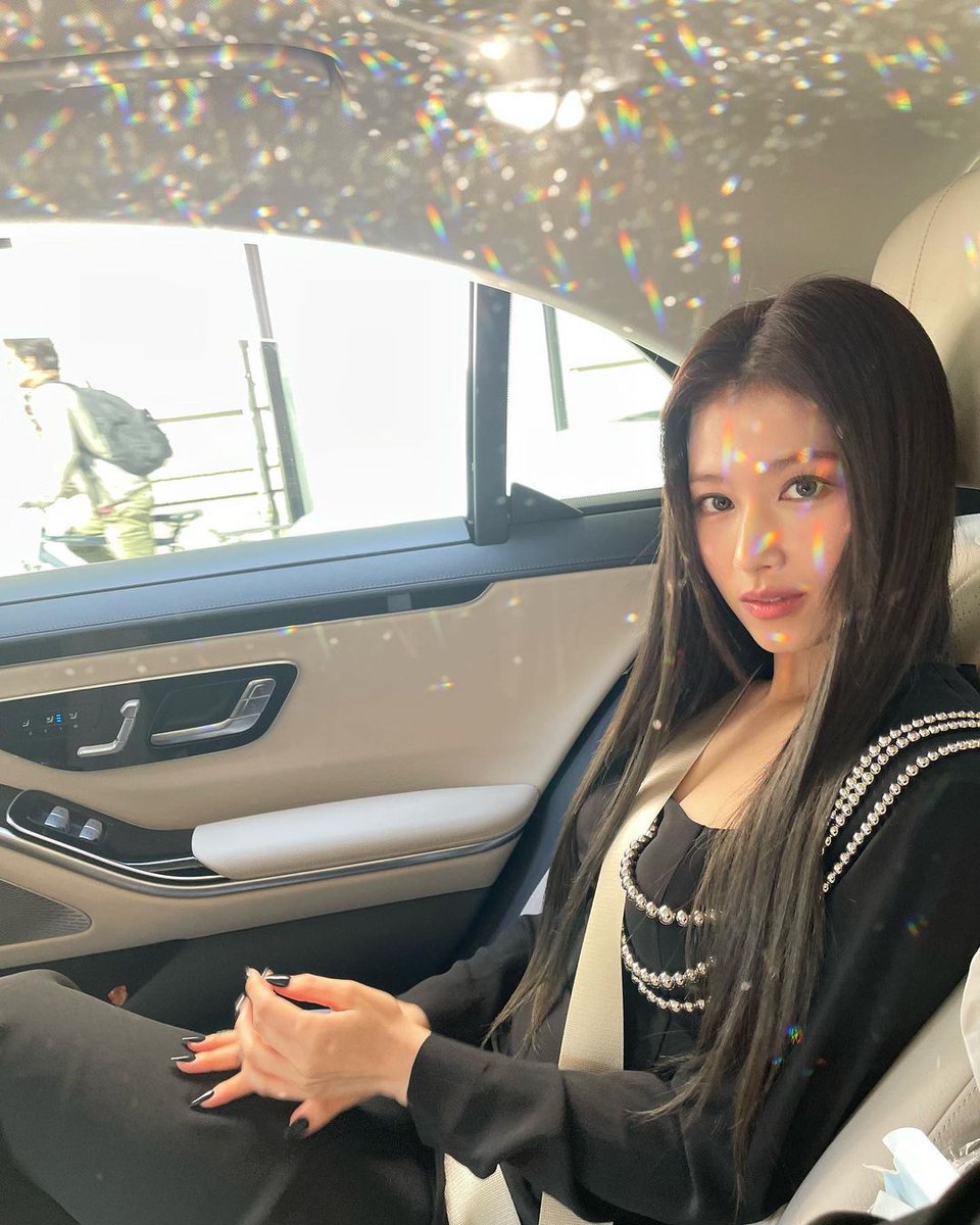 LiLoGift's tweet photo. มาจากกระเป๋านางชัวร์ 5555555 https://t.co/be7OAMeseF