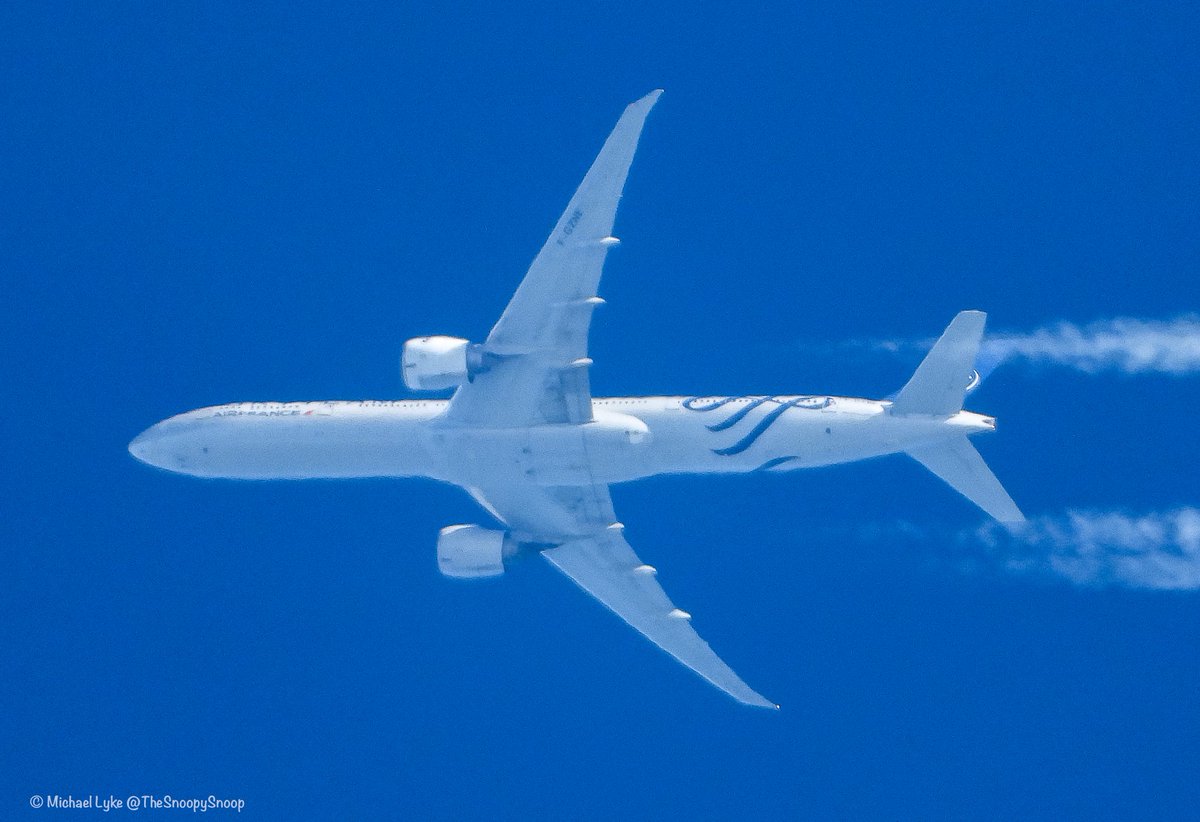 TheSnoopySnoop's tweet photo. #AF14 🇫🇷 Air France
B777-328(ER) F-GZNE
In SkyTeam livery
34,000ft, 540mph, CDG/JFK
#AvGeek #Planespotting #Nikon #p1000 #aviation https://t.co/AYjRESXUBO