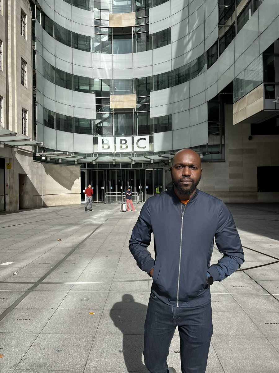 Larry Madowo tweet media