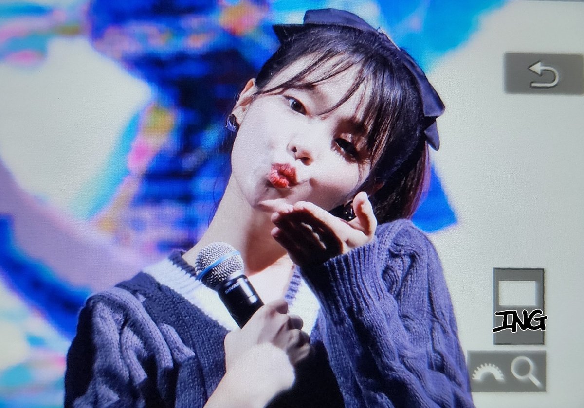 ohmysh_ing's tweet photo. 220924 주안미디어문화축제

내사랑 오랜만이야😭❤️
#승희 #현승희 #오마이걸 #OHMYGIRL #내사랑씅씅이 #있는_그대로_씅타민 @WM_OHMYGIRL https://t.co/84OMk909Q0