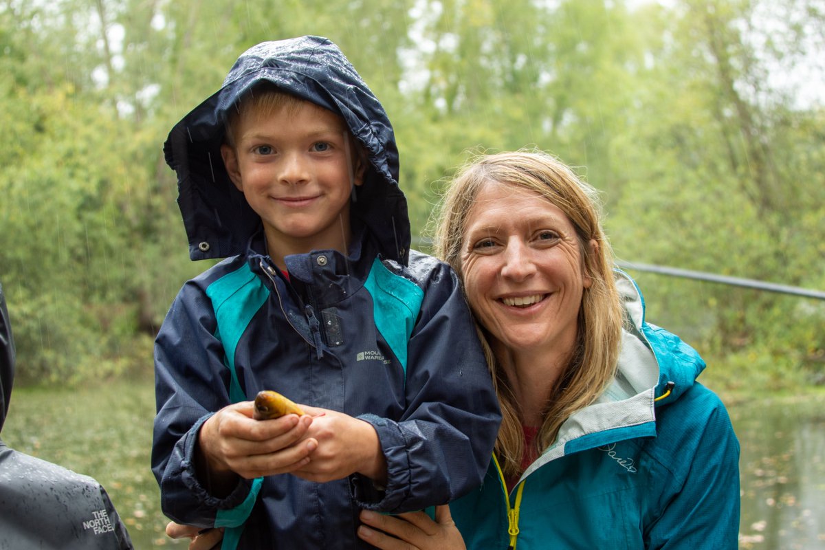 EnvAgency's tweet image. Fishing allows you to spend time outdoors and immerse yourself in nature 🏞

@OSleisure are leading on #GetOutsideDay this Sunday to celebrate the great outdoors.

Why not get involved by heading to one of these fishing spots?:
getoutside.ordnancesurvey.co.uk/national-getou…